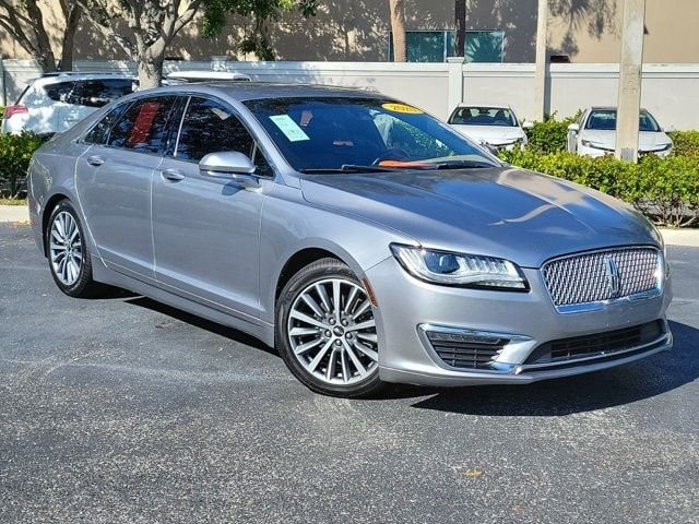 2020 Lincoln MKZ Standard