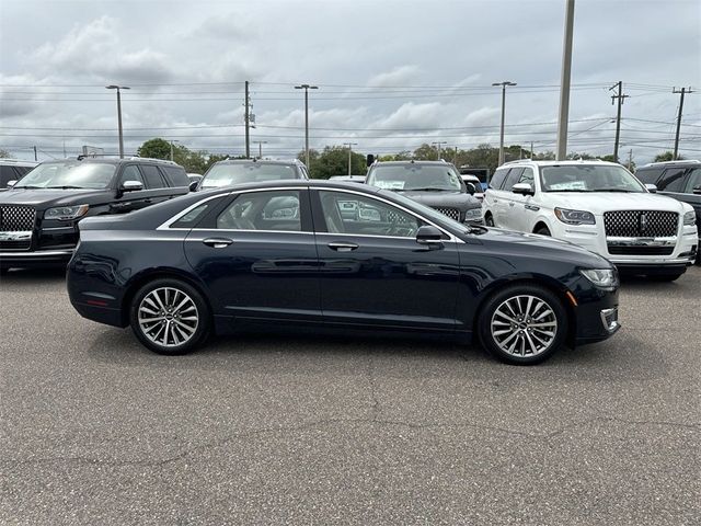 2020 Lincoln MKZ Standard