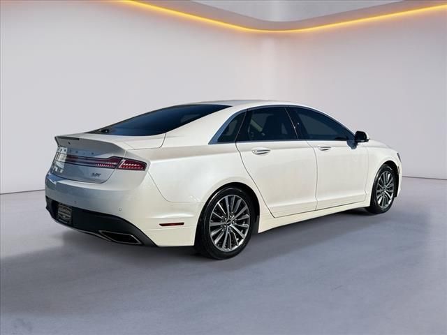 2020 Lincoln MKZ Standard