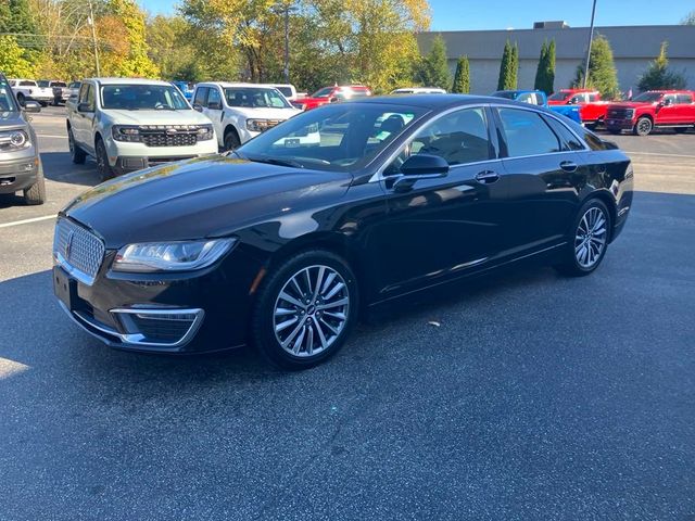 2020 Lincoln MKZ Standard