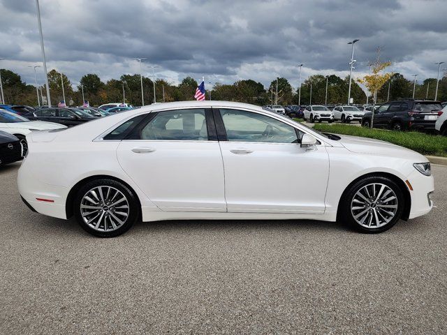 2020 Lincoln MKZ Standard