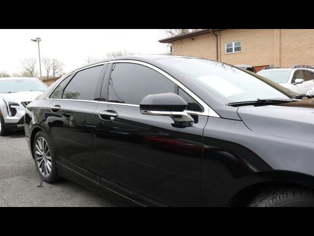 2020 Lincoln MKZ Standard