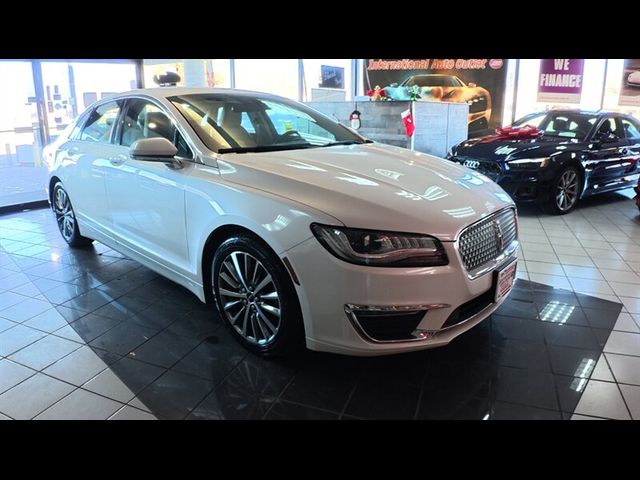 2020 Lincoln MKZ Standard