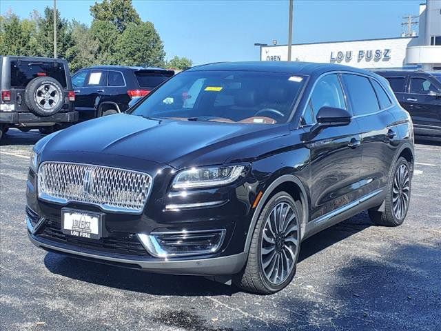 2020 Lincoln Nautilus Black Label