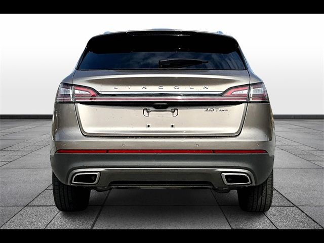 2020 Lincoln Nautilus Reserve