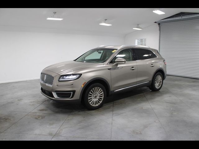 2020 Lincoln Nautilus Standard