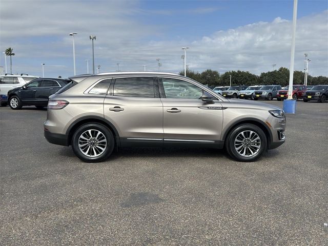 2020 Lincoln Nautilus Standard