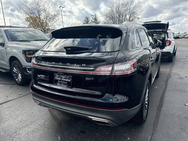 2020 Lincoln Nautilus Standard