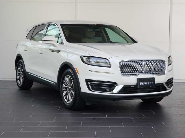 2020 Lincoln Nautilus Standard