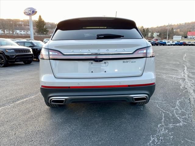 2020 Lincoln Nautilus Reserve