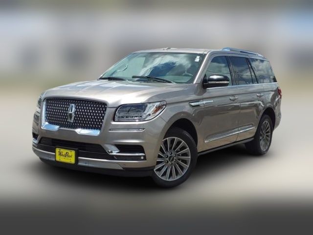 2020 Lincoln Navigator Standard