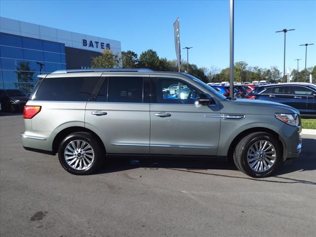 2020 Lincoln Navigator Standard