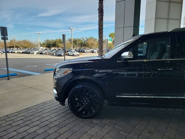 2020 Lincoln Navigator L Black Label