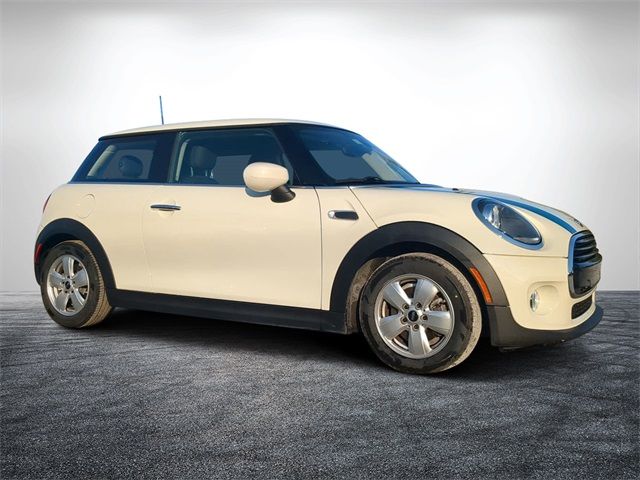 2020 MINI Cooper Hardtop Base