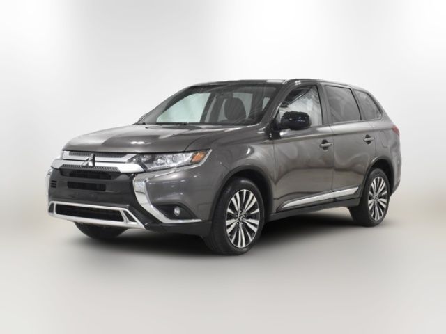 2020 Mitsubishi Outlander ES