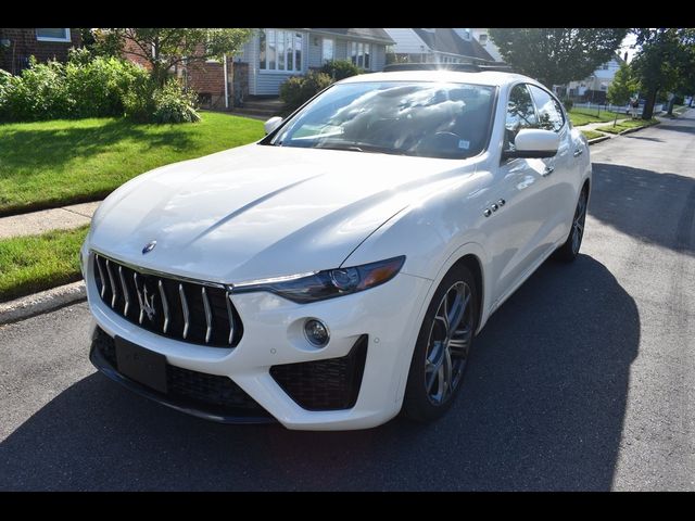 2020 Maserati Levante Base