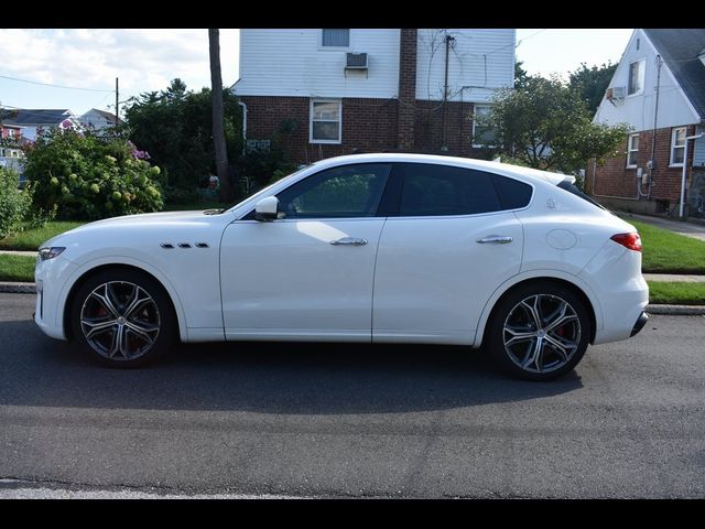 2020 Maserati Levante Base