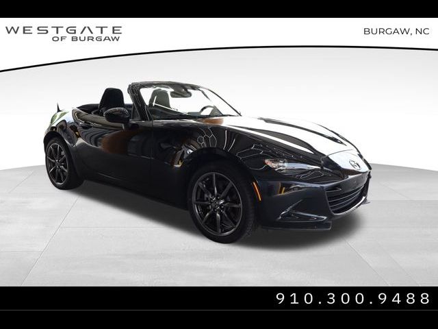 2020 Mazda MX-5 Miata Sport