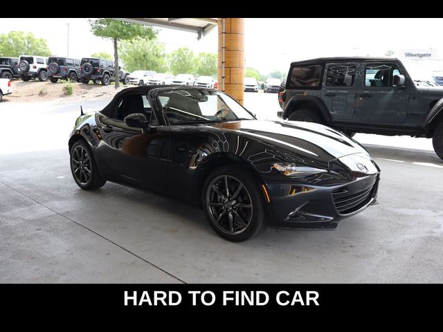 2020 Mazda MX-5 Miata Sport