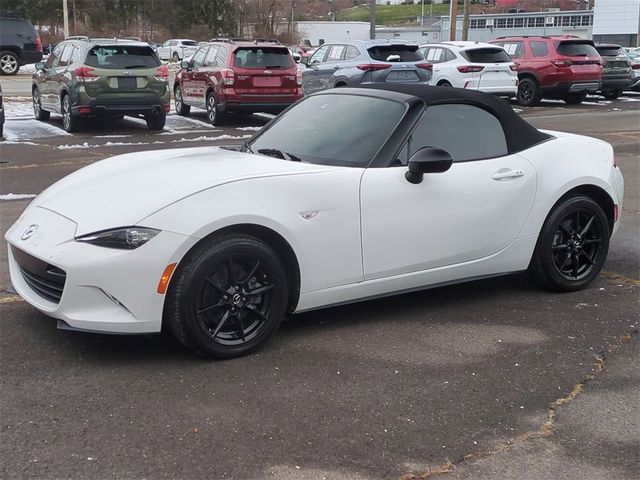 2020 Mazda MX-5 Miata Sport