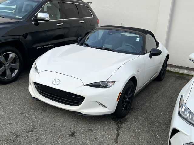 2020 Mazda MX-5 Miata Sport