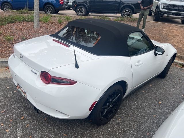 2020 Mazda MX-5 Miata Sport