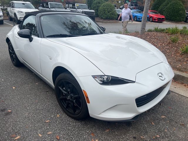 2020 Mazda MX-5 Miata Sport