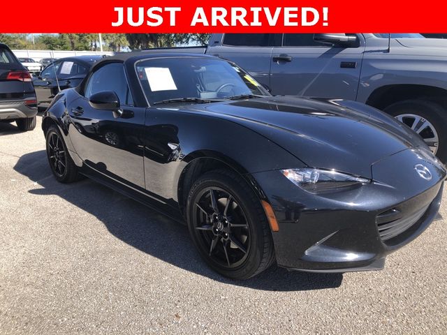 2020 Mazda MX-5 Miata Sport