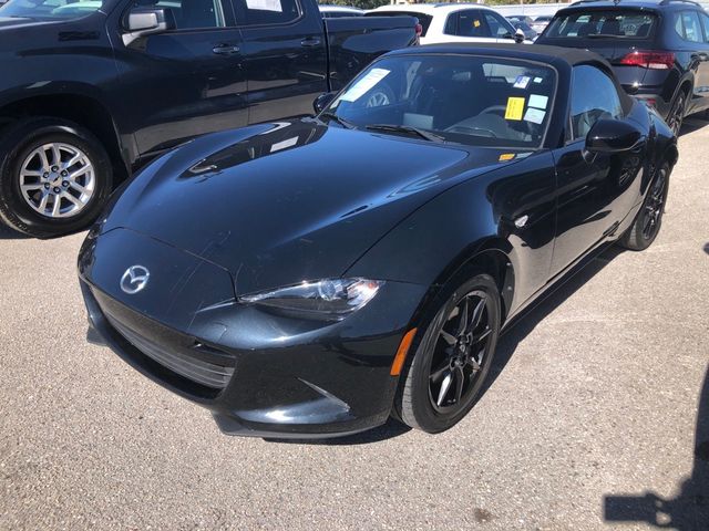 2020 Mazda MX-5 Miata Sport