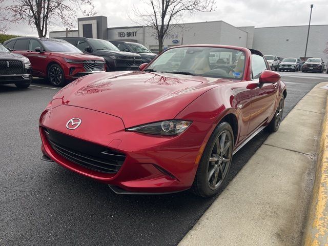 2020 Mazda MX-5 Miata RF Grand Touring