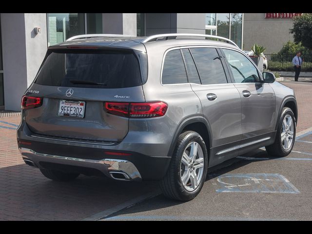 2020 Mercedes-Benz GLB 250