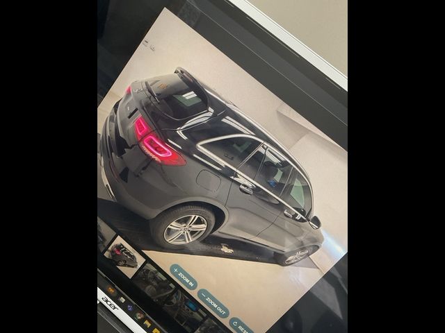 2020 Mercedes-Benz GLC 300