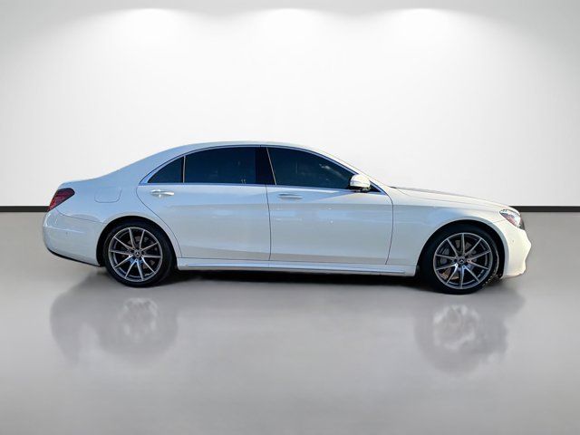 2020 Mercedes-Benz S-Class 560