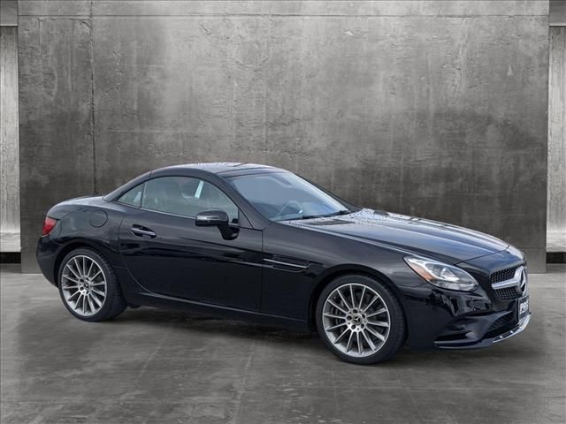 2020 Mercedes-Benz SLC 300