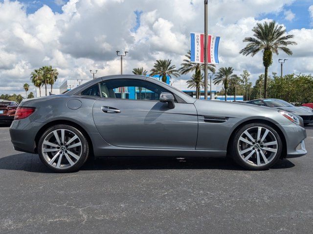 2020 Mercedes-Benz SLC 300