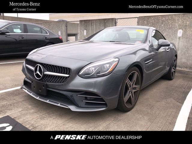 2020 Mercedes-Benz SLC 300