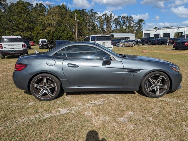 2020 Mercedes-Benz SLC 300