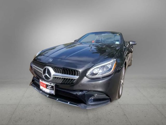 2020 Mercedes-Benz SLC 300