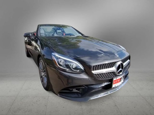 2020 Mercedes-Benz SLC 300