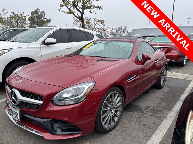 2020 Mercedes-Benz SLC 300