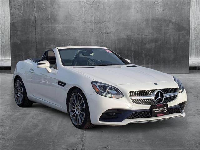 2020 Mercedes-Benz SLC 300