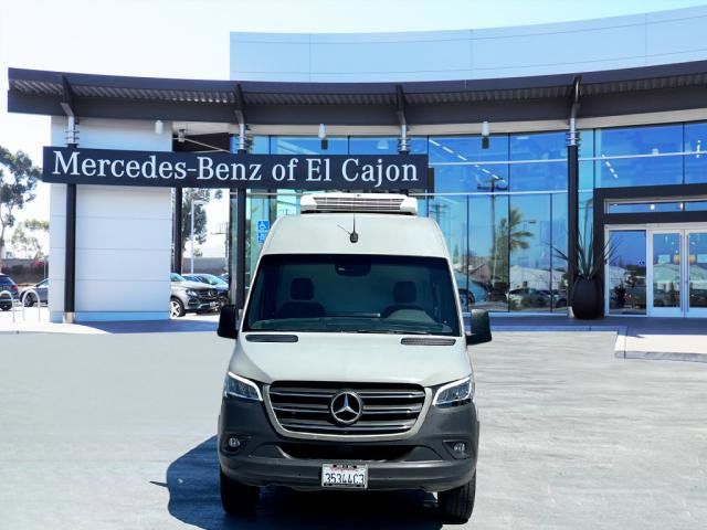 2020 Mercedes-Benz Sprinter Base