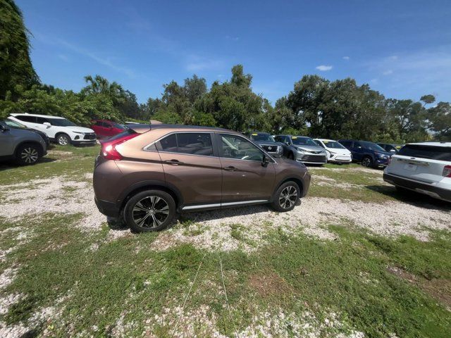 2020 Mitsubishi Eclipse Cross SE