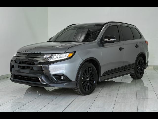 2020 Mitsubishi Outlander LE