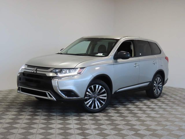 2020 Mitsubishi Outlander ES