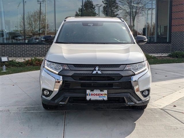 2020 Mitsubishi Outlander LE