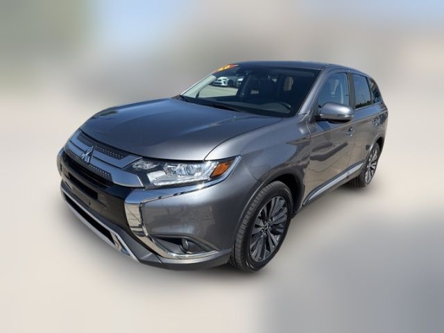 2020 Mitsubishi Outlander 