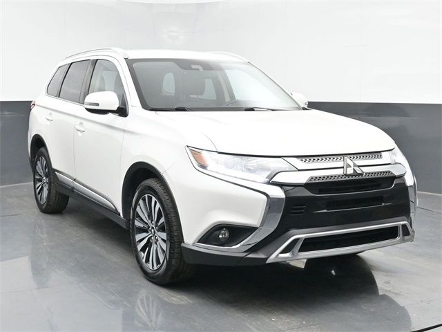 2020 Mitsubishi Outlander 