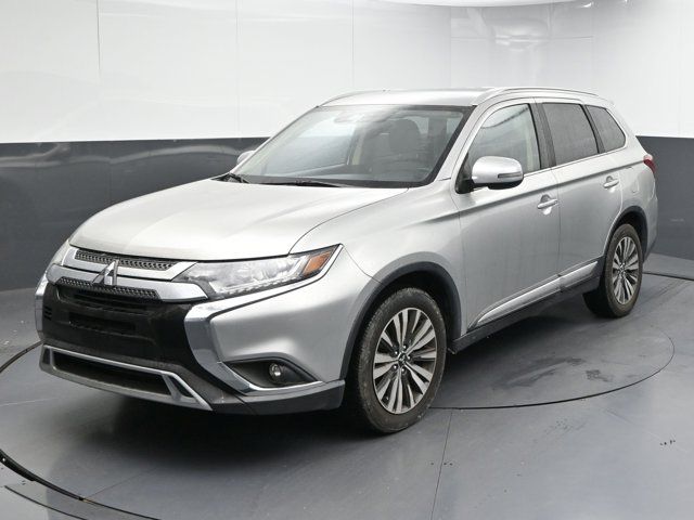 2020 Mitsubishi Outlander LE