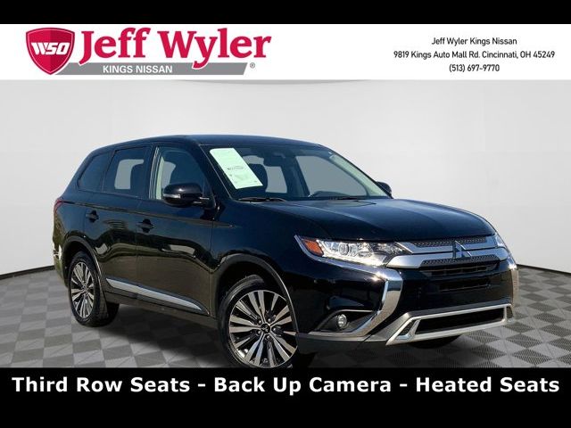 2020 Mitsubishi Outlander SE